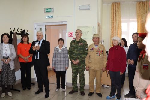 Открытие обновленного школьного музейного уголка в Новоубеевской школе-2025