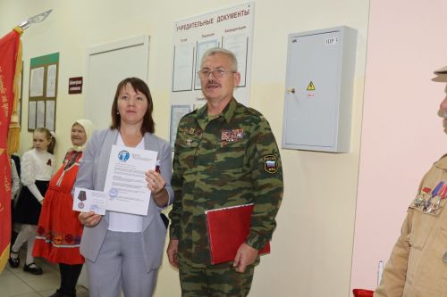 Открытие обновленного школьного музейного уголка в Новоубеевской школе-2025