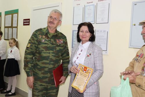 Открытие обновленного школьного музейного уголка в Новоубеевской школе-2025