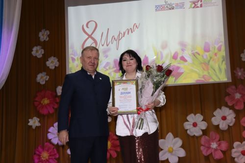 Торжественное мероприятие посвященное Международному женскому дню в Дрожжаном
