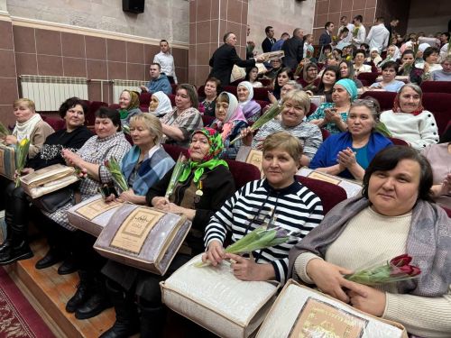 Торжественное мероприятие посвященное Международному женскому дню в Дрожжаном