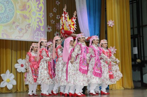 Праздничный концерт в честь 8 марта в Дрожжаном -2026