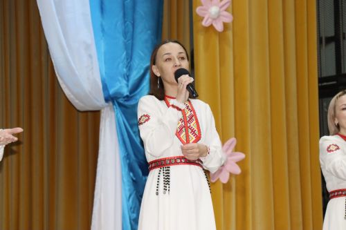 Праздничный концерт в честь 8 марта в Дрожжаном -2026