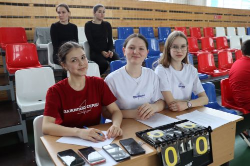 Волейбольный турнир в честь 8 Марта прошел в Дрожжановском районе