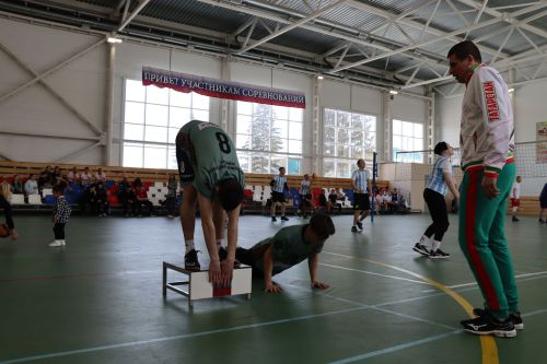 Волейбольный турнир в честь 8 Марта прошел в Дрожжановском районе
