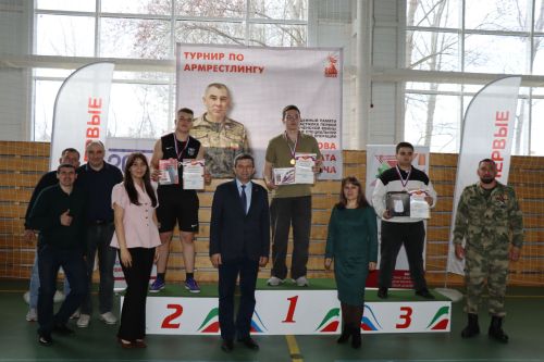 Турнир по армрестлингу памяти Рената Салихова в Дрожжановском районе -2026