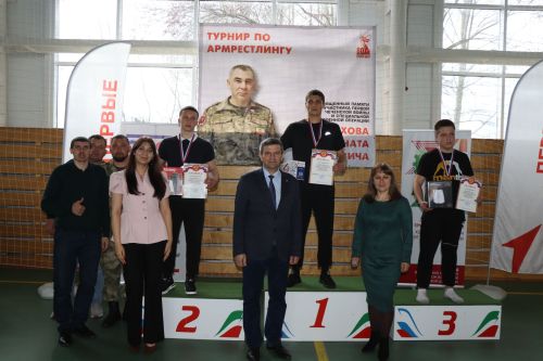 Турнир по армрестлингу памяти Рената Салихова в Дрожжановском районе -2026