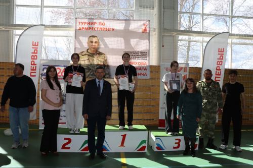 Турнир по армрестлингу памяти Рената Салихова в Дрожжановском районе -2026