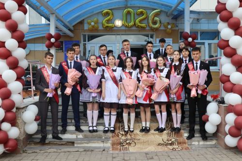 Для выпускников Дрожжановского района прозвенел последний звонок