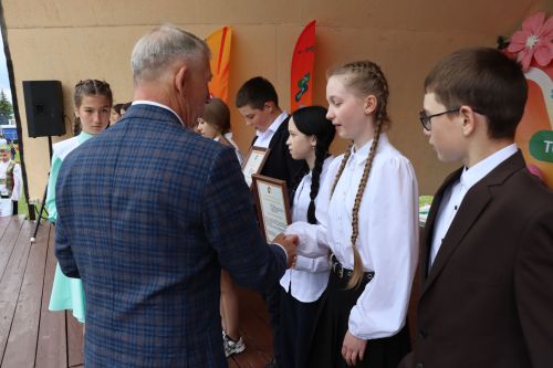 Праздник детства в Дрожжановском районе:  в парке «Чүпрәле» отметили День защиты детей