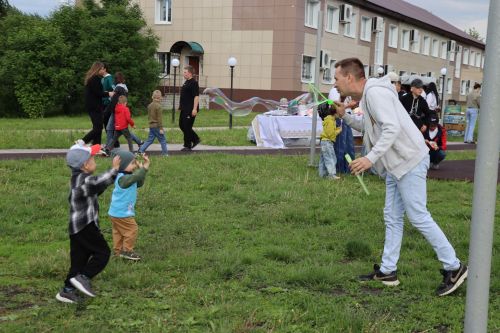 Праздник детства в Дрожжановском районе:  в парке «Чүпрәле» отметили День защиты детей