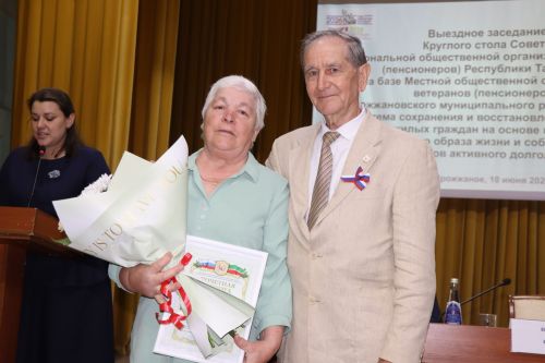 Выездное заседание Совета ветеранов (пенсионеров) в Дрожжаном-2026