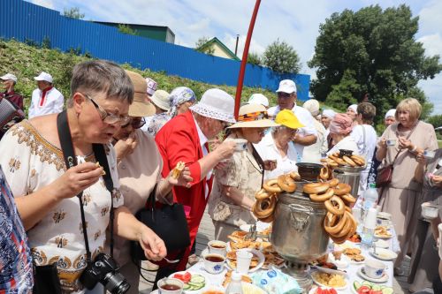 Выездное заседание Совета ветеранов (пенсионеров) в Дрожжаном-2026