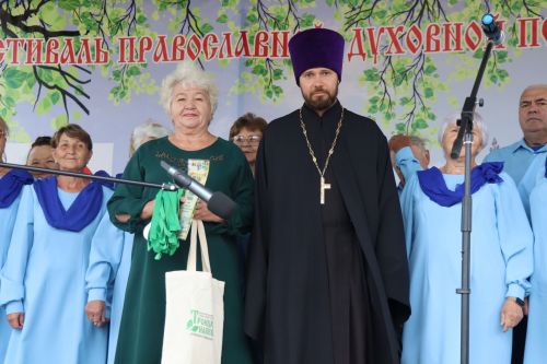 X фестиваль «Троицкие напевы» собрал гостей со всей России в Дрожжановском районе
