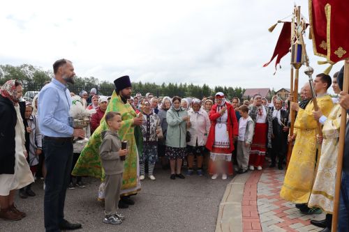 X фестиваль «Троицкие напевы» собрал гостей со всей России в Дрожжановском районе