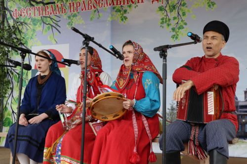 X фестиваль «Троицкие напевы» собрал гостей со всей России в Дрожжановском районе