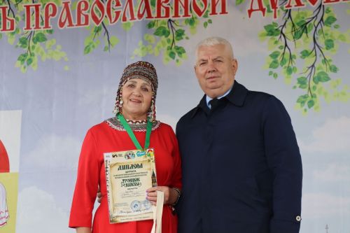 X фестиваль «Троицкие напевы» собрал гостей со всей России в Дрожжановском районе