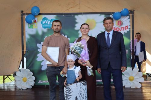 День семьи, любви и верности отметили в  Дрожжановском районе