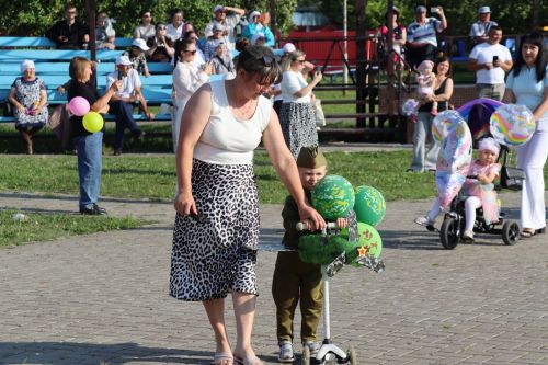 День семьи, любви и верности отметили в  Дрожжановском районе