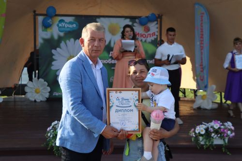 День семьи, любви и верности отметили в  Дрожжановском районе