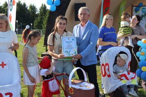 День семьи, любви и верности отметили в  Дрожжановском районе