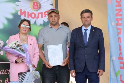 День семьи, любви и верности отметили в  Дрожжановском районе