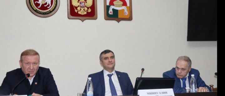 Министр здравоохранения Республики Татарстан посетил Дрожжановский район