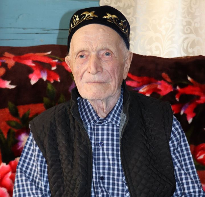 40 ел атлар караган