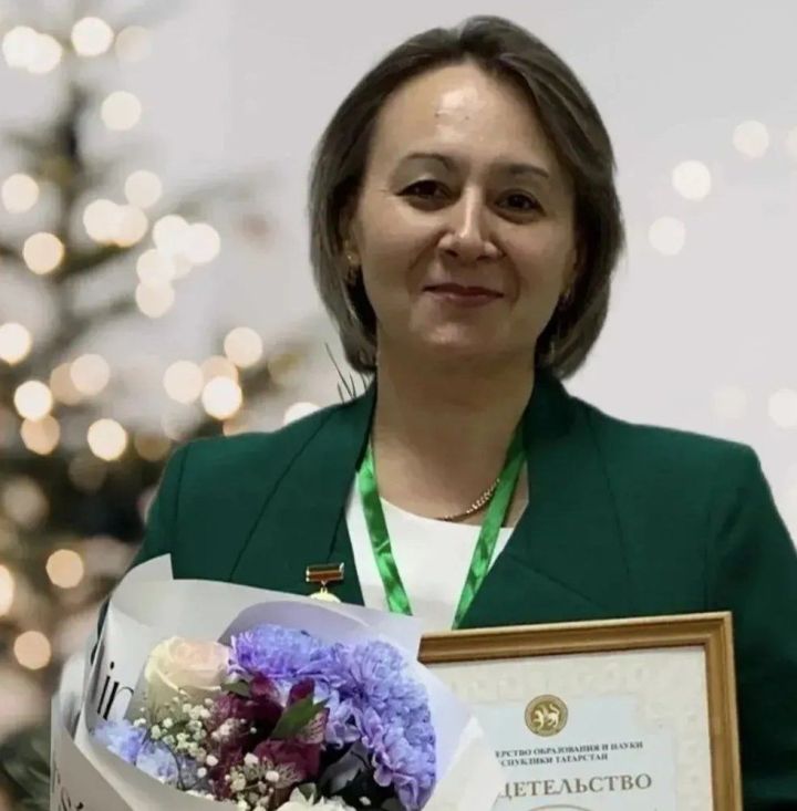 Учитель из Дрожжановского района победила в зональном этапе конкурса «Учитель года»