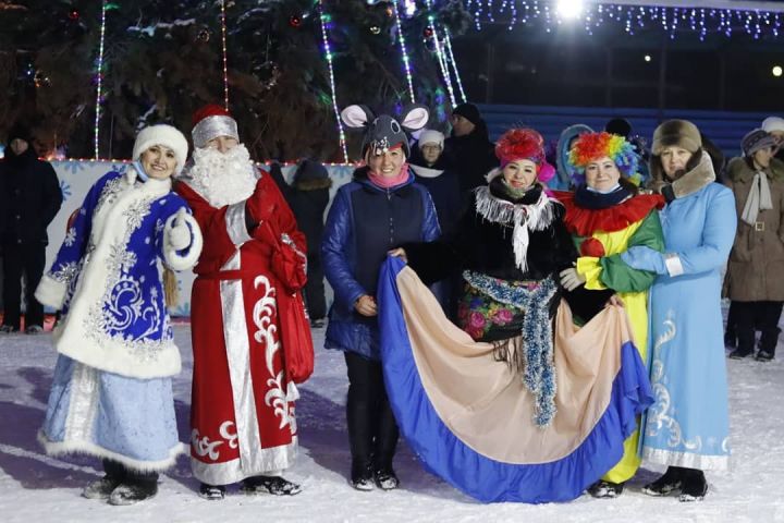 В парках Дрожжановского района проходят новогодние представления