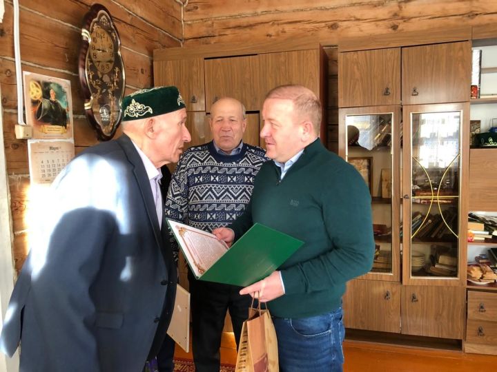 Ветеран лесного хозяйства Дрожжановского района отмечает свой 85 летний юбилей