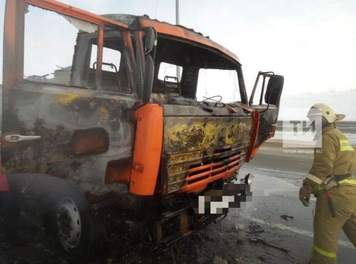 В Татарстане  загорелся грузовик с молоком