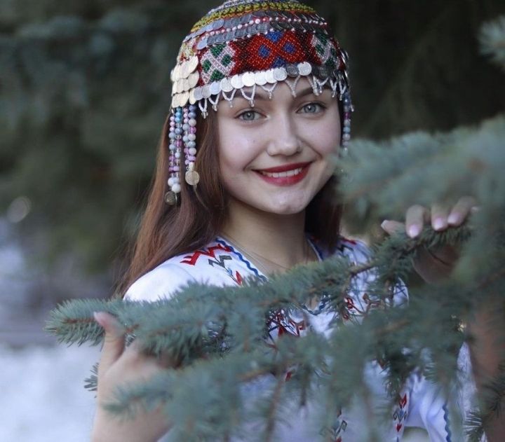 Чувашской красавицей Татарстана -2021 стала Алия Карусева из Дрожжановского района