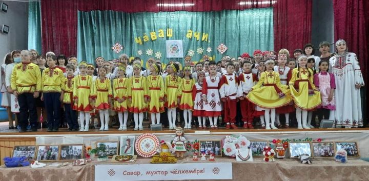 Ко дню чувашского языка в Дрожжаном состоялся фестиваль «Ростки талантов»