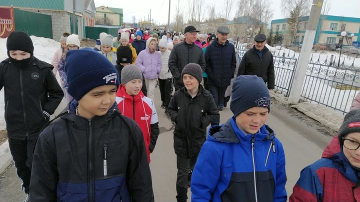 Акция "10 000 шагов к жизни" прошла в Дрожжановском районе