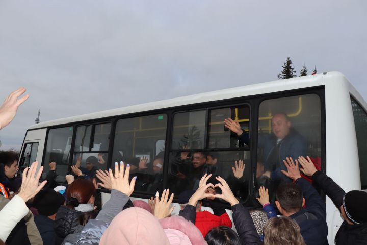 Ырă-сывă таврăнăр!