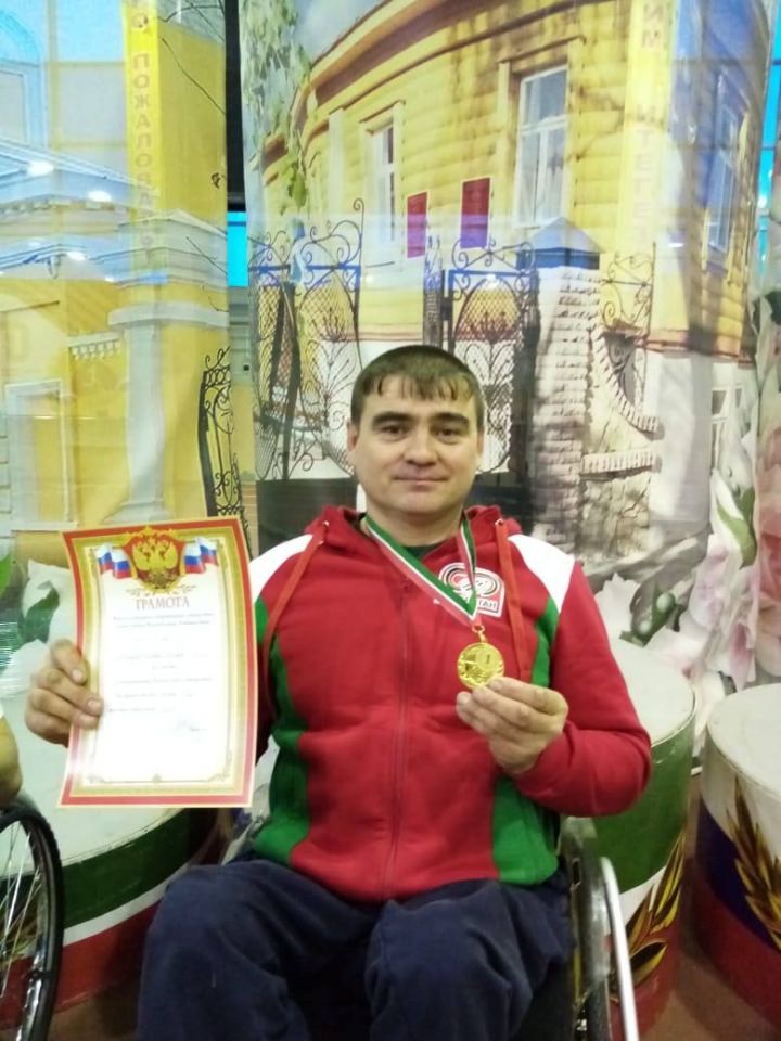 Петр Мускатинов из Дрожжановского района в очередной раз завоевал победу