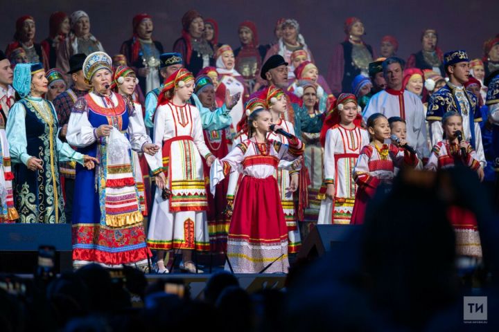 В Казани состоялся гала-фестиваль «Наш дом — Татарстан. Россия»: «Быть разными, но быть вместе»