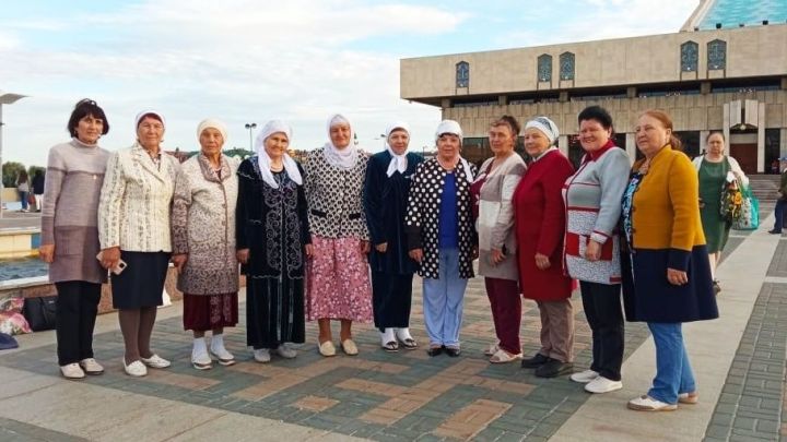 Дрожжановские пенсионеры посетили Казань, чтобы посмотреть “Гөргери кияүләре”-"Зятья Гэргэри"