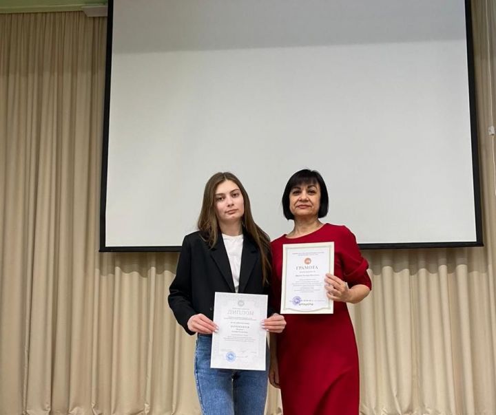 Ученица Стародрожжановской СОШ №1 стала призером республиканской олимпиады по английскому языку