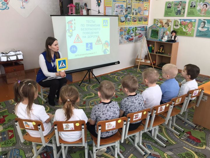В школах и детсадах Дрожжановского района проходят уроки по БДД
