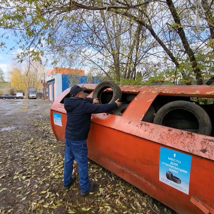 В Казани появились контейнеры для сбора шин