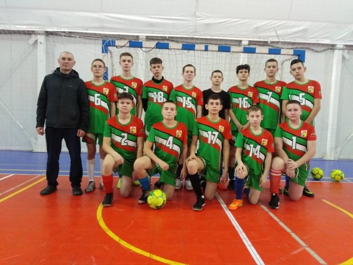 Юношеская команда Дрожжановского района РТ заняла 3 место по мини-футболу