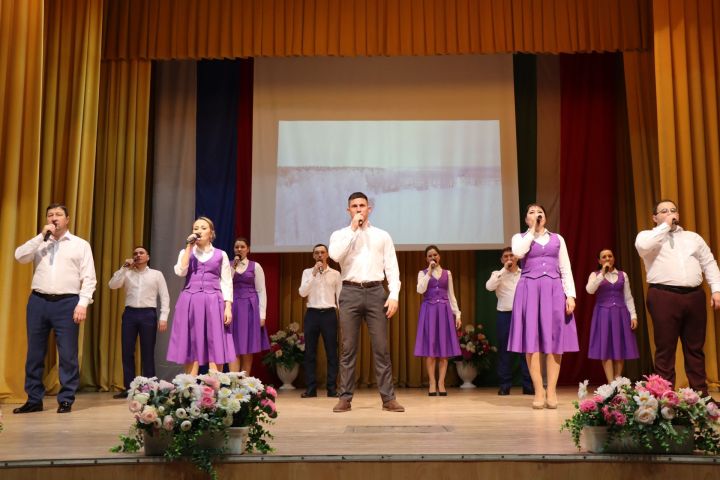 Школьникам Дрожжановского района РТ вручили паспорта гражданина России