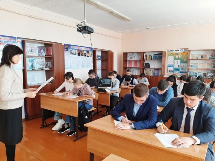 Общеобразовательные учреждения Дрожжановского района присоединились к акции «Тотальный диктант»