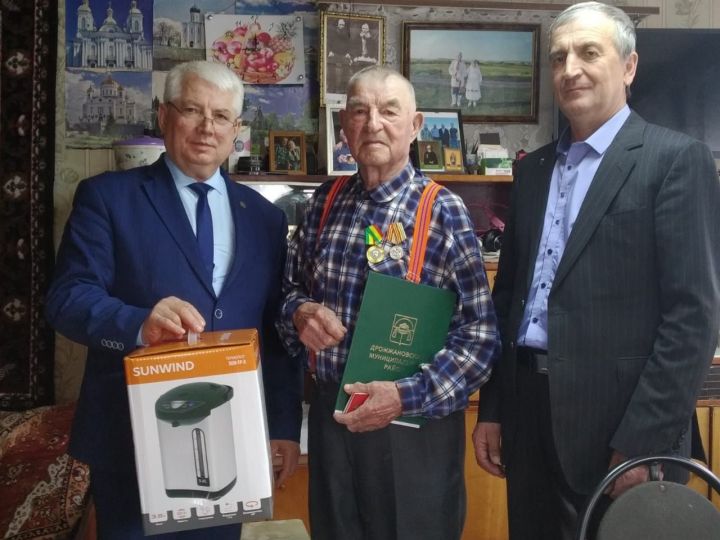 Жителю села Старые Убеи Дрожжановского района исполнилось 90 лет