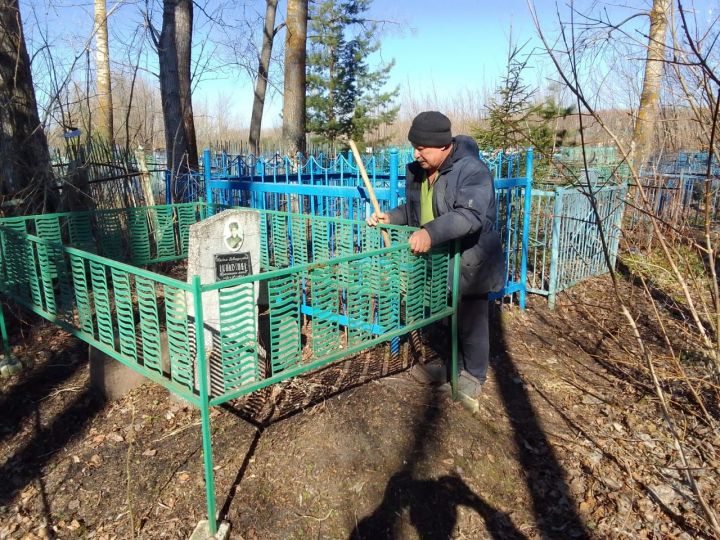 Ветераны боевых действий Дрожжановского района объявили весенний субботник «Обход воинских захоронений»