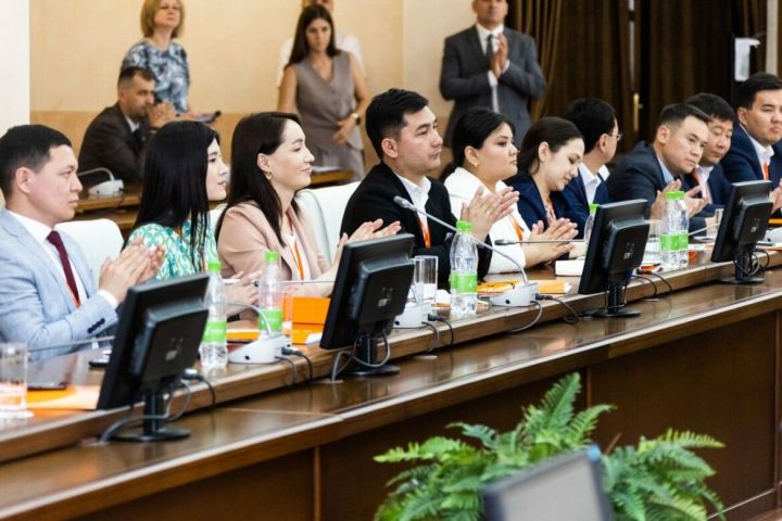 Специальная программа стажировки для госслужащих из Казахстана стартовала в КФУ