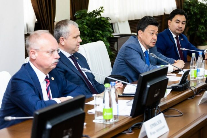 Специальная программа стажировки для госслужащих из Казахстана стартовала в КФУ