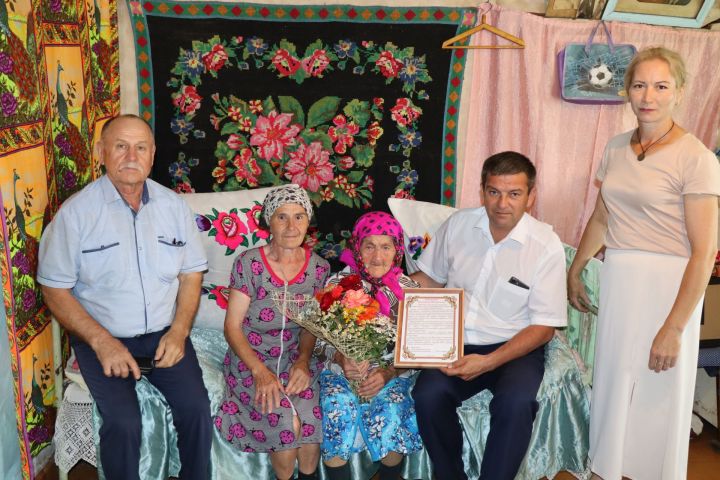 Долгожительница села Чувашское Дрожжаное Кадышева Валентина Михайловна отметила юбилей